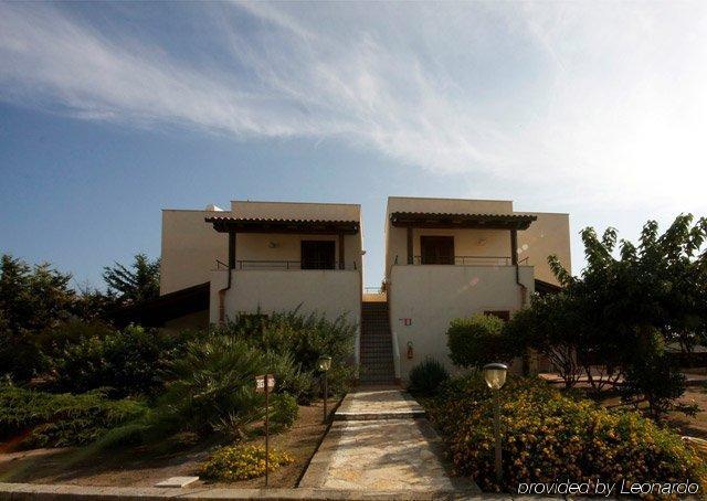 فافينانا Residence Punta Longa المظهر الخارجي الصورة